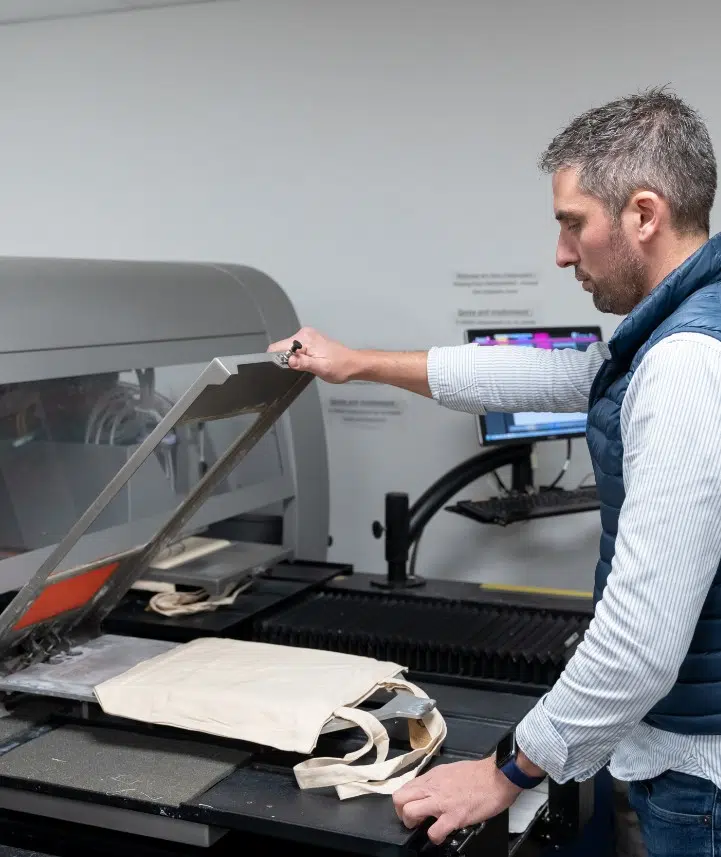 Découvrez notre propre atelier de maquage Découvrez notre propre atelier de maquage
