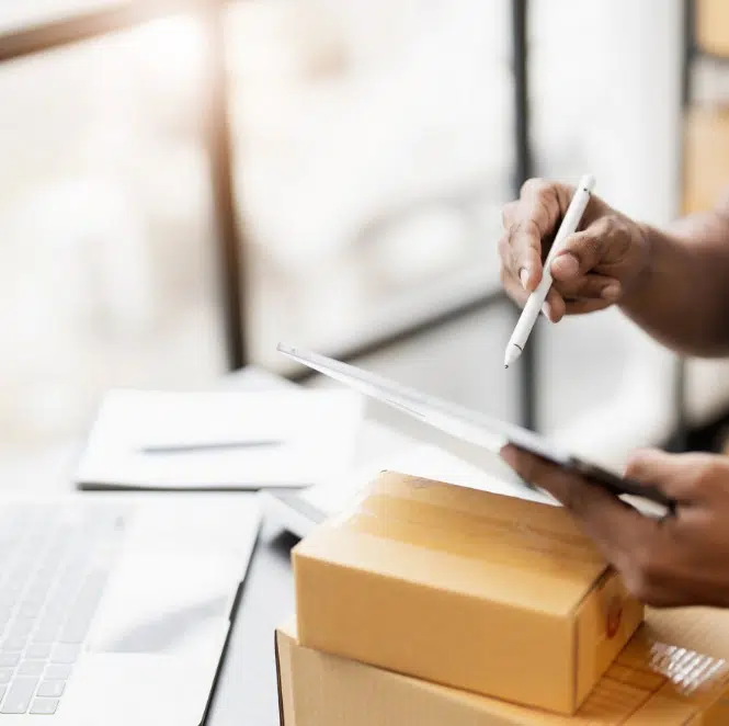 Un service logistique sur mesure Un service logistique sur mesure